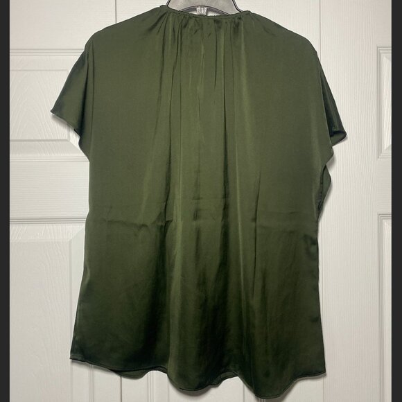 V-neck Satin Short Sleeve Blouse - Picture 4 of 5
